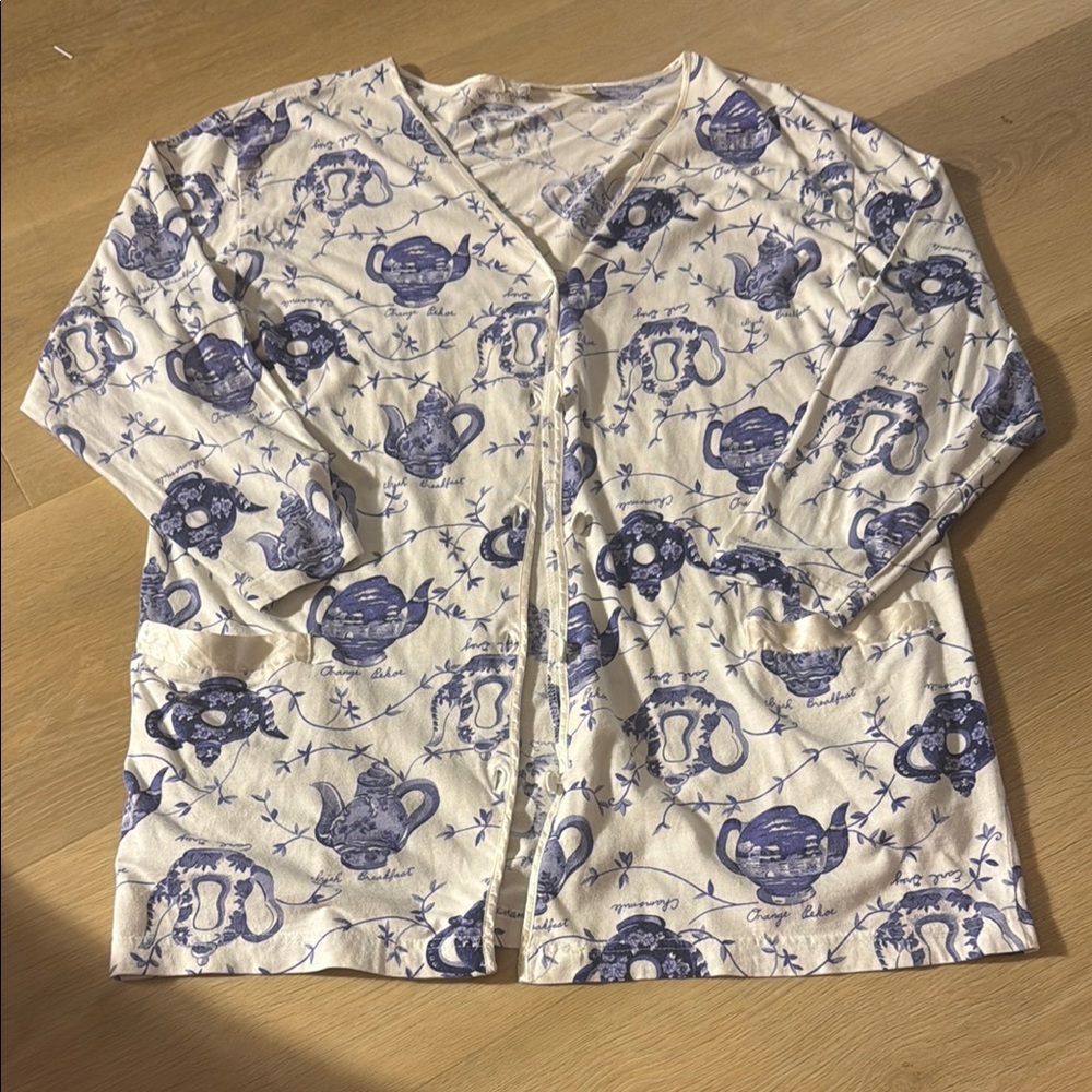 Tea Kettle cardigan 100 percent cotton